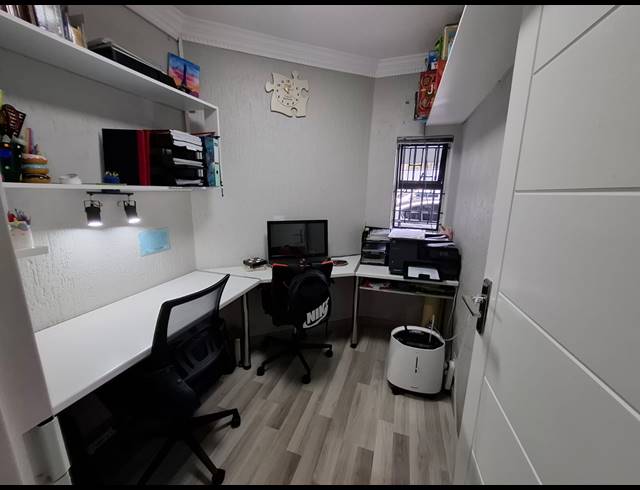 4 BEDROOM HOUSE FOR SALE IN SAFARI GARDENS